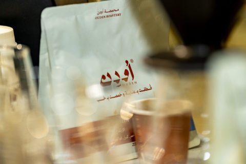 08-1